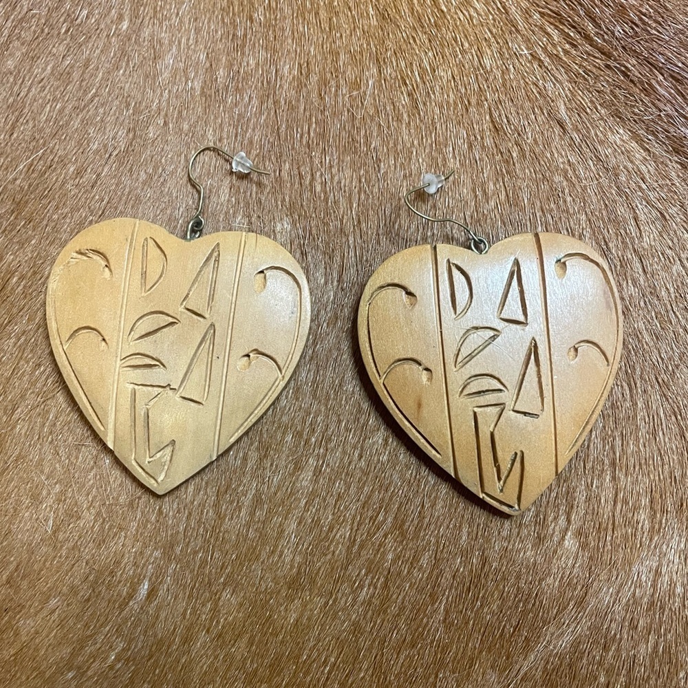 Super cute vintage wooden carved heart post earrings. Appear to be handmade